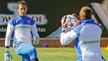 César vuelve a la lista del Valencia ante el Rangers