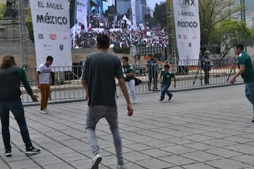 Las imágenes del Ángel de la Independencia en el festejo por el pase a octavos