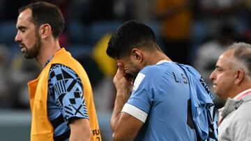 Uruguay's forward #09 Luis Suarez reacts crying at the end of the Qatar 2022 World Cup Group H football match between Ghana and Uruguay at the Al-Janoub Stadium in Al-Wakrah, south of Doha on December 2, 2022. (Photo by Pablo PORCIUNCULA / AFP) (Photo by PABLO PORCIUNCULA/AFP via Getty Images)