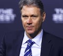 Van Basten critica a Neymar: "Si hay demasiado teatro, no ayuda"