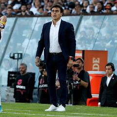 La reunión que puede definir el futuro de Gustavo Quinteros