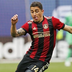 Bocanegra y otro golpe a Colo Colo: "Carmona seguirá en Atlanta"