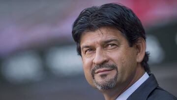 Hoy se respira tranquilidad en el campamento de Chivas. Pero hace apenas un par de semanas, no era así.