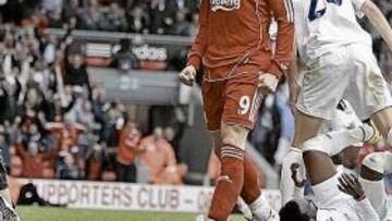 <b>LA ESPERANZA.</b> El Liverpool necesita los goles de Fernando Torres.
