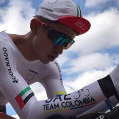 Adrián Bustamante campeón de la contrarreloj Sub 23