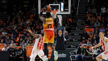 Petrusev emerge en La Fonteta ante un Valencia dubitativo