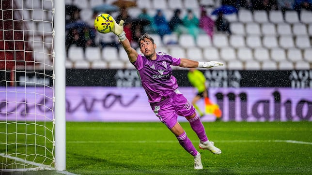 Mariño vuelve a lo grande en el Albacete