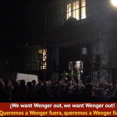 Fans del Arsenal explotan y piden la marcha de Wenger