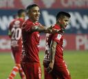 No era titular y regresó con un golazo en difícil triunfo