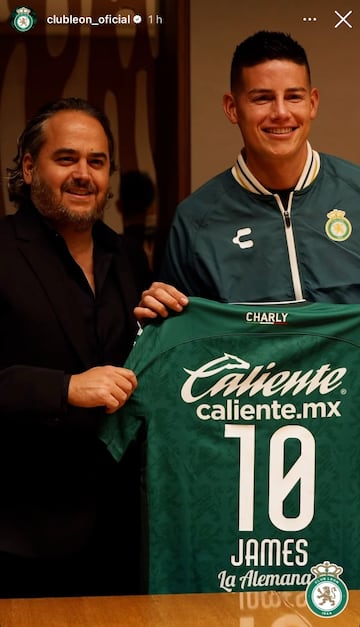 James, con la '10' de León.