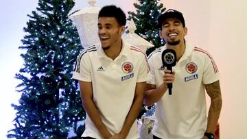 Entre cantos y risas, Selección desea feliz Navidad a Colombia