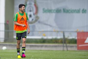 Oribe Peralta quiere repetir la medalla de oro de hace cuatro años