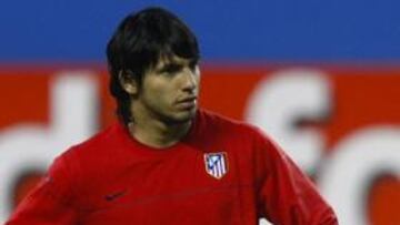 <b>A POR AGÜERO.</b> Mario Branca, director deportivo del Inter, confesó en el <i>Corriere dello Sport</i>, diario deportivo italiano, un secreto a voces: van a por Agüero.