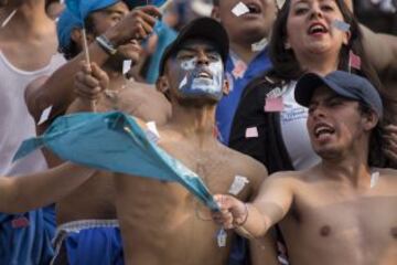 Millonarios reiventa su pasión en cada clásico ante Nacional.