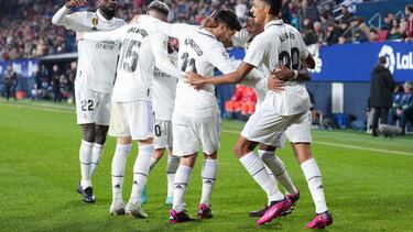 PAMPLONA, SPAIN - FEBRUARY 18: Marco Asensio of Real Madrid celebrates after scoring the team's second goal with teammates during the LaLiga Santander match between CA Osasuna and Real Madrid CF at El Sadar Stadium on February 18, 2023 in Pamplona, Spain. (Photo by Juan Manuel Serrano Arce/Getty Images)