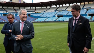 El presidente Jorge Mas junto a los consejeros Forc&eacute;n y Serpa.