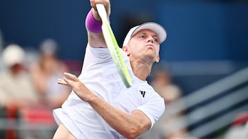 Alejandro Davidovich Fokina, contra Daniil Medvedev en el ATP Masters 1000 National Bank Open de Montreal.