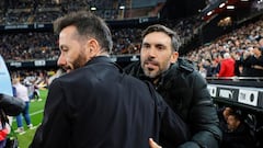 Sarabia y Corberán, derbi de supervivientes