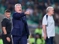 Errores de planteamiento y desperdicio de jugadores por Javier Aguirre