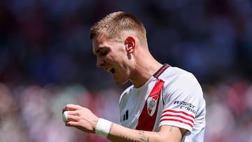 Franco Mastantuono, de River, durante el partido contra Urawa.