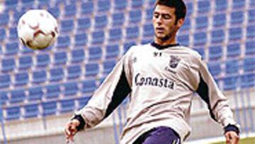 <b>FICHAJE</b>. El nuevo jugador blanco procede del Xerez.