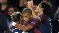 Neymar's half-hearted celebration for Cavani's goal