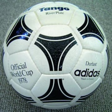 The 1980 match ball was an identical replica of the Adidas 'Tango Durlast' which was used for World Cup 1978.
