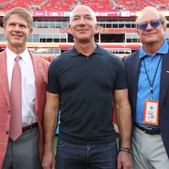 Are Jeff Bezos & Jay-Z about to buy the Washington Commanders?