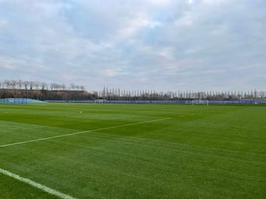 El pequeño a la sombra del PSG en París