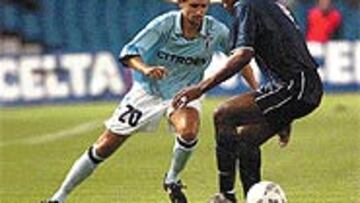 <B>PASE DE ORO</B>. Jesuli puso a Catanha el balón del primer gol.