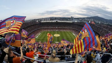 06/05/18 PARTIDO PRIMERA DIVISION CLASICO
 BARCELONA - REAL MADRID 
 PANORAMICA CAMP NOU BANDERAS 