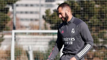 Benzema, este lunes en Valdebebas.