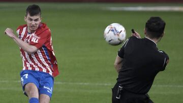 Guille Rosas, el nuevo lateral derecho asturiano... y gijonés