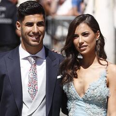 Marco Asensio presenta en sociedad a su nueva novia en la boda de Sergio Ramos