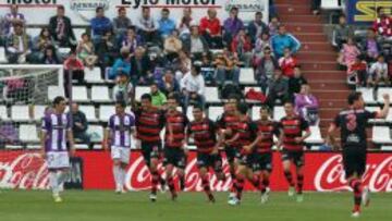 Los jugadores del Celta celebran el gol de Cabral, en la victoria ante el Valladolid.