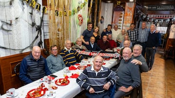Los veteranos del Rayo, durante su comida en La Escondida.
