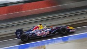 Sainz Jr. abandona en la ¨²ltima vuelta cuando era s¨¦ptimo