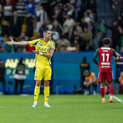 Cristiano Ronaldo explota por la expulsión de Jhon Durán