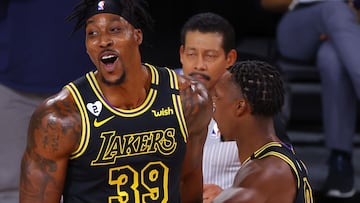 El sainete de la noche: Dwight Howard 'renueva' con los Lakers y acaba firmando con los Sixers
