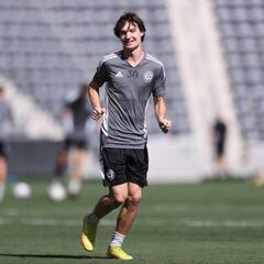 Paxten Aaronson cerca de llegar al Eintracht Frankfurt de la Bundesliga