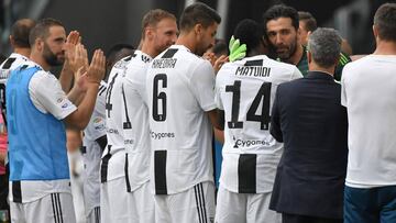 Emotivo adiós a Buffon: pasillo y lágrimas en el minuto 64