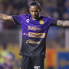 León se reforzó con Angulo, el delantero favorito de Maradona