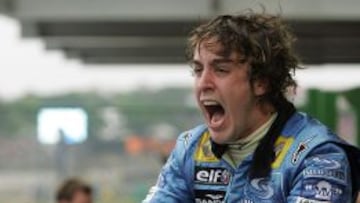 Fernando Alonso celebra su primer t&iacute;tulo en Brasil 2005.