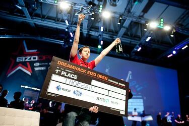 Compra tus entradas al DreamHack Valencia más baratas con MeriStation