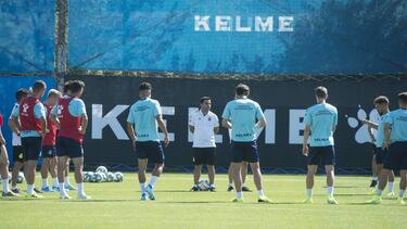 El Espanyol, entrenando.