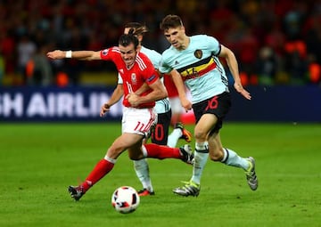 Gareth Bale of Wales and Thomas Meunier of Belgium compete for the ball during the UEFA EURO 2016 quarter final match between Wales and Belgium