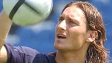 <b>LA ESTRELLA</b>. El seleccionador italiano ha señalado a Totti como un jugador único en la Eurocopa.