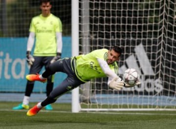 James y el Real se entrenan a todo vapor rumbo a Milán