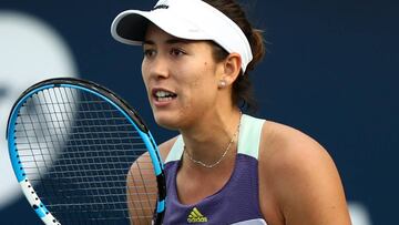 Garbi&ntilde;e Muguruza, durante su partido ante Veronika Kudermetova en el Dubai Duty Free Tennis.