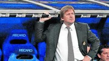 Bernd Schuster en el banquillo del Madrid